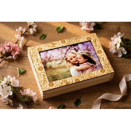 Prezent DZIEŃ MATKI PUDEŁKO NA ZDJĘCIA GRAWER PERSONALIZACJA - KSANTYNA.pl